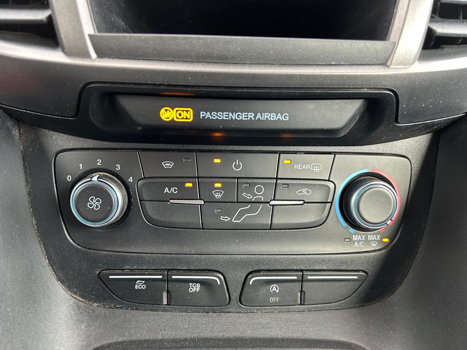 Fahrzeugabbildung Ford Transit Connect Maxi°AHK°Kamera°Navi°PDC°