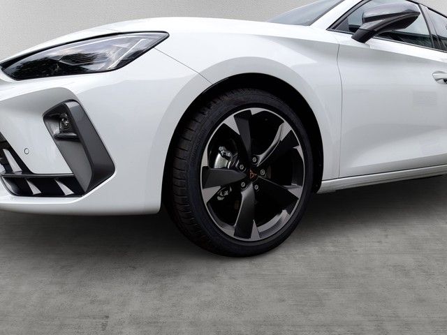 Fahrzeugabbildung Cupra Leon 1.5 TSI Kamera ACC LED 18" Alu SitzHz