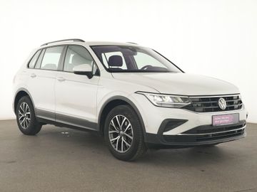Volkswagen Tiguan - 4