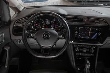 Bild 19 VW Touran Highline Autom. Navi USB