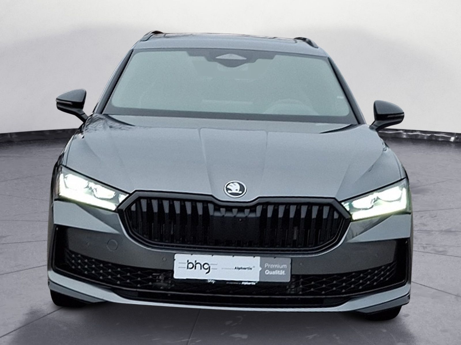 Skoda Superb Combi Sportline 2,0 TDI  7- imagem 3