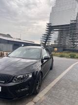 Skoda Octavia Combi RS DSG, 1. Hand,BlackEdition - Skoda Octavia Combi mit Diesel-Antrieb