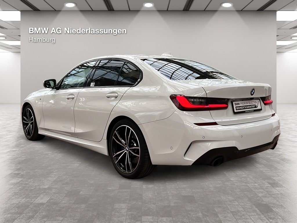 BMW 330 — fotografia 3