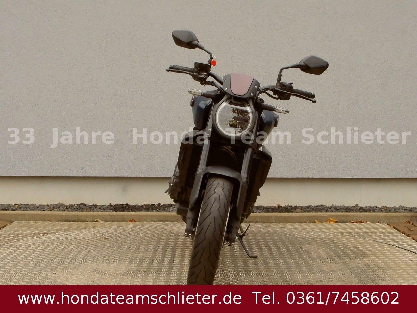 Honda CB1000R Black Edition