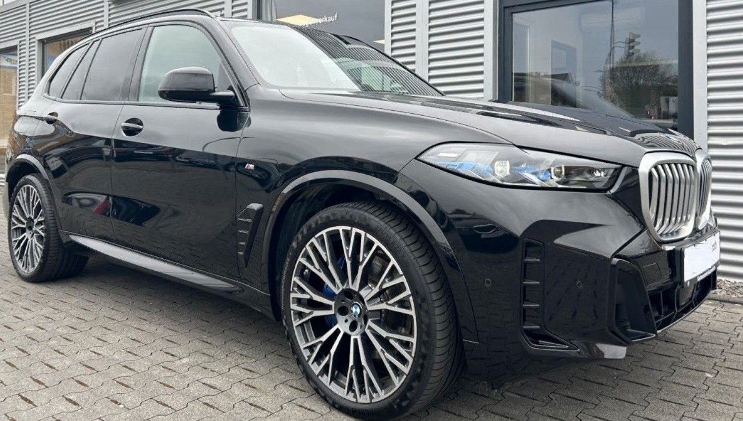 Vorderansicht von BMW