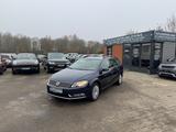 Volkswagen Passat Variant Comfortline/1,4/KLIMA/NAVI/1.HAND - gebrauchte VW Passat Variant aus dem Jahr 2012