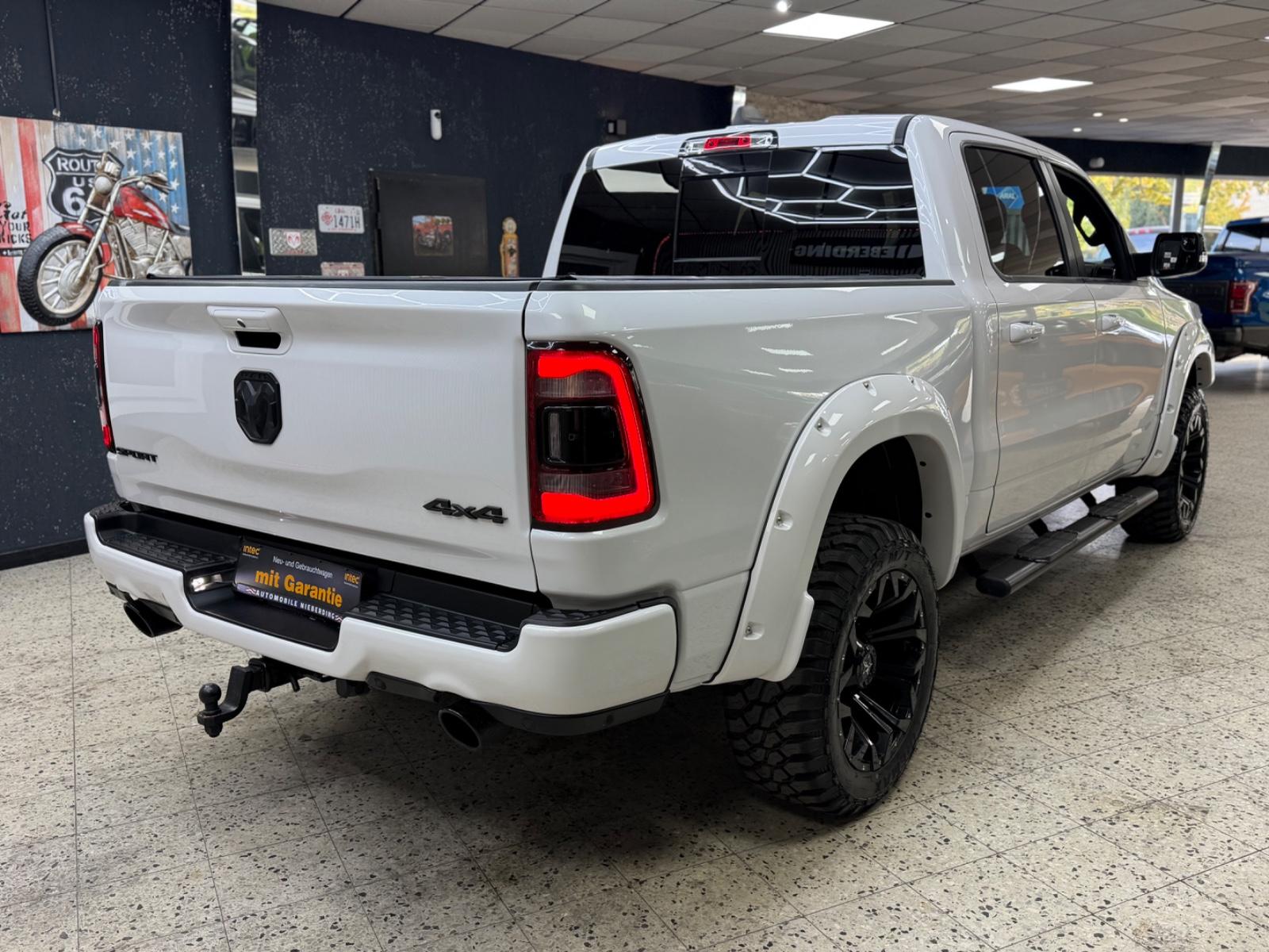 Dodge Ram 5.7 HEMI 4X4 Sport / Pano / ACC / 360° / 12", миниатюра 17