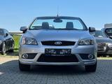 Ford Focus Titanium/Klima/PDC/SHZ/TÜV 11-26/Sportsitz - Ford Focus aus 2007: Cabrio