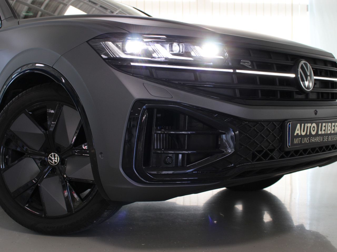 Volkswagen Touareg V6 TSI 4Motion R-Line FINAL EDITION foto 4