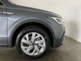 Volkswagen Tiguan Allspace Life 1.5 TSI DSG 7-Sitzer+AHK - VW Tiguan Allspace Gebrauchtwagen in Berlin