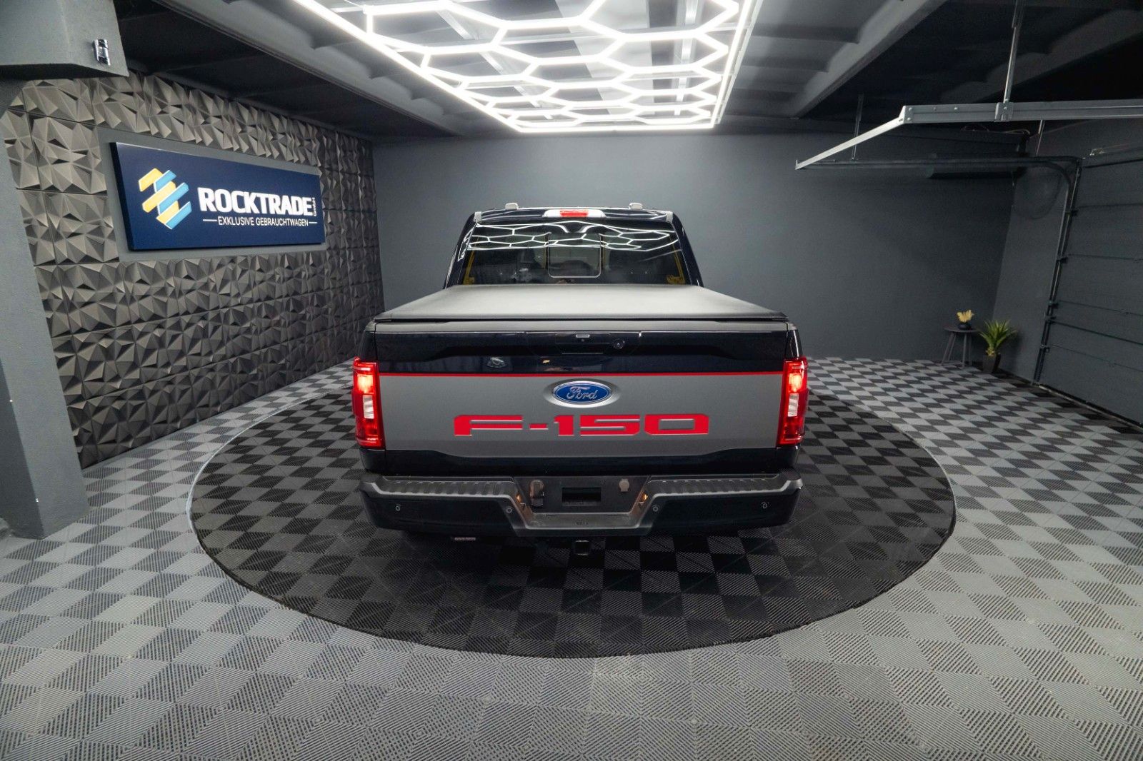 Fahrzeugabbildung Ford F150 3.5L V6 PowerBoost RAPTOR Twin-Turbo 4x4