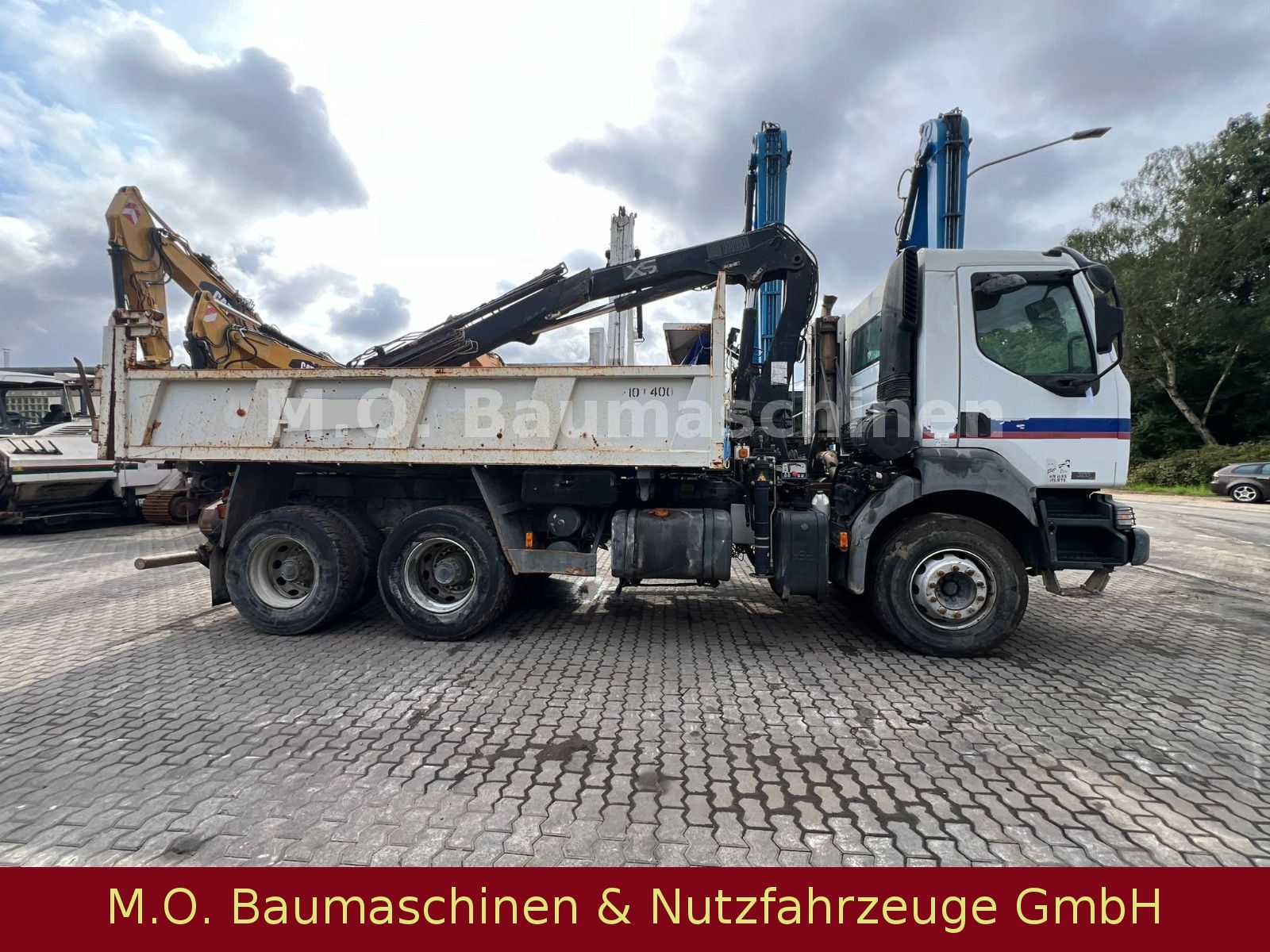 Fahrzeugabbildung Renault Kerax 320  dci/ AC / 6x4 / Hiab Kran / Bordmatik