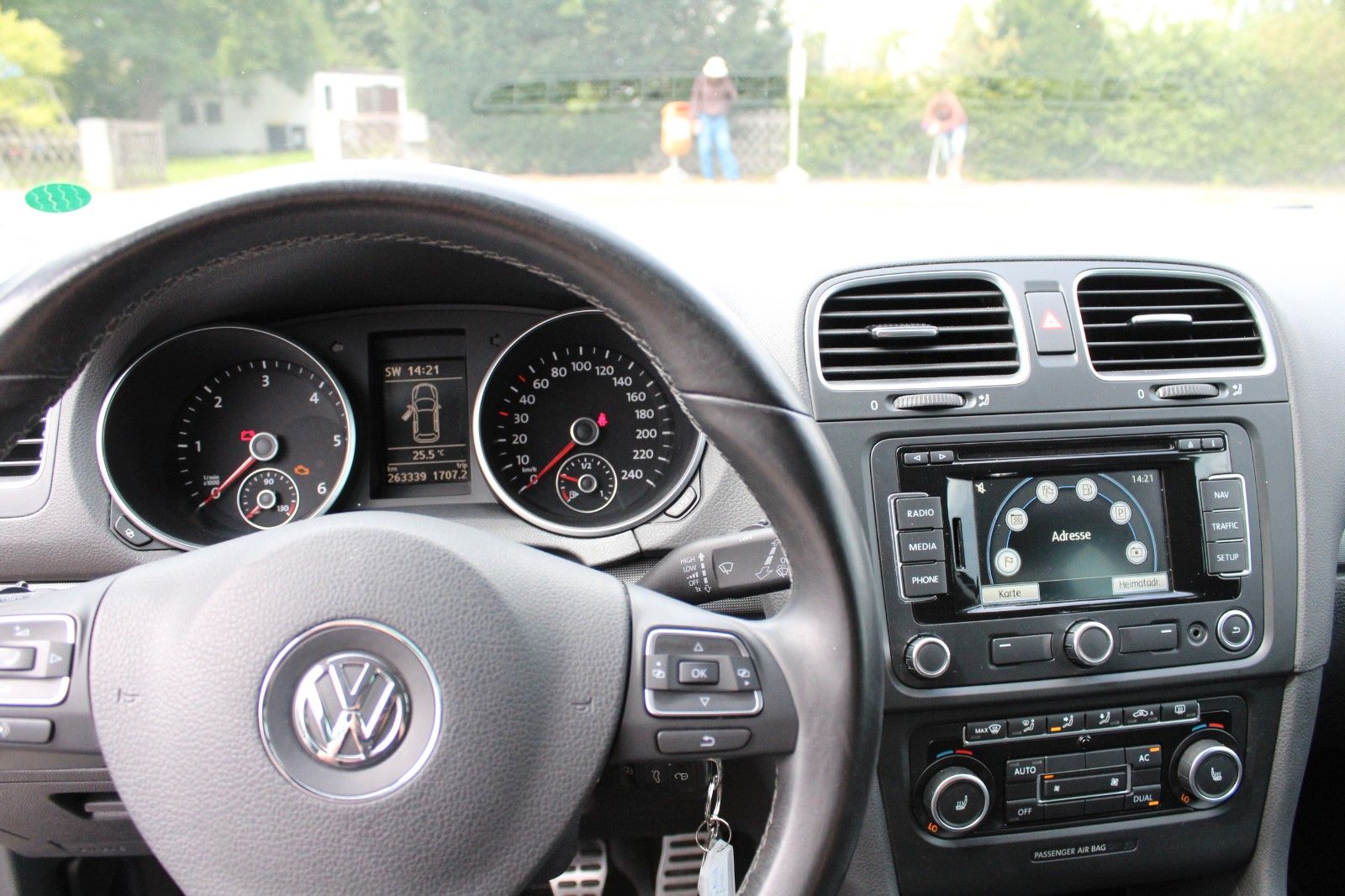 Golf VI 4 -Türen 1,6 TDI Style, Bestzustand!