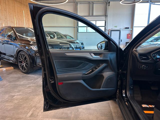 Ford Focus *1.HAND*19%*LED*LKHZ*SPORT*CARPLAY*TEMPO