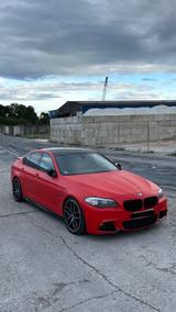 BMW F10 520d (Sternenhimmel, Rot matt Foli... - BMW 520 Limousine F10 mit Diesel-Antrieb