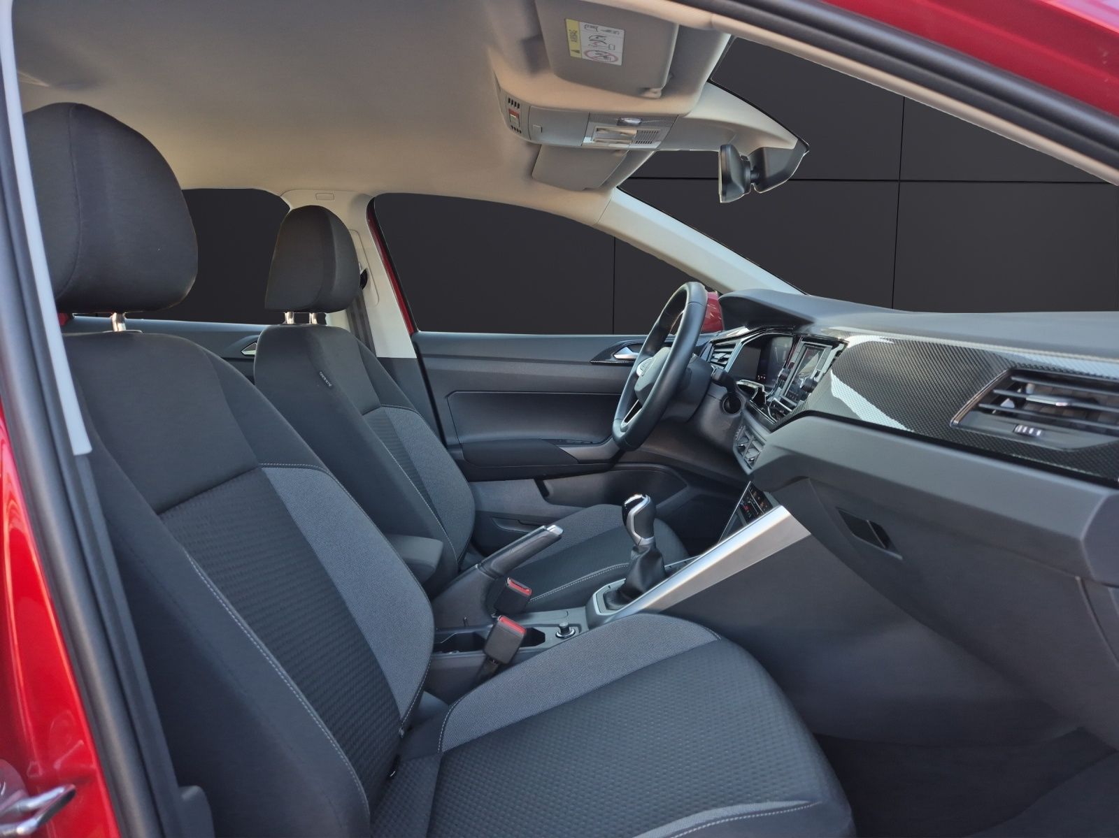 Fahrzeugabbildung Volkswagen Taigo TSI Life LED AID ACC RFK SH LM