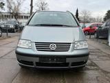 Volkswagen Sharan 1.9TDI 96kW Highline+7 SITZE*KLIMATRONIK* - Volkswagen Sharan mit Diesel-Antrieb: Kleinbus, 1.9