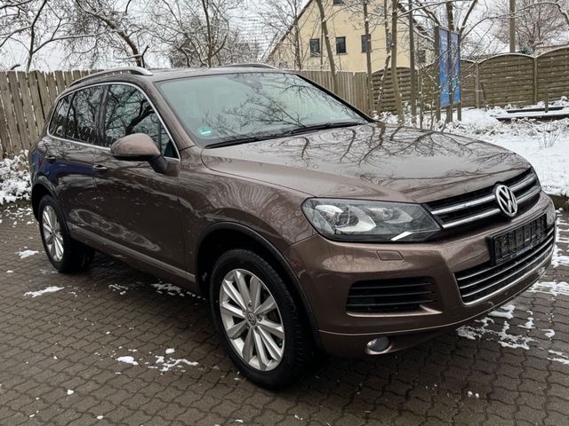 Volkswagen Touareg 3.0 V6 TDI BMT/Panorama/Luftfederung