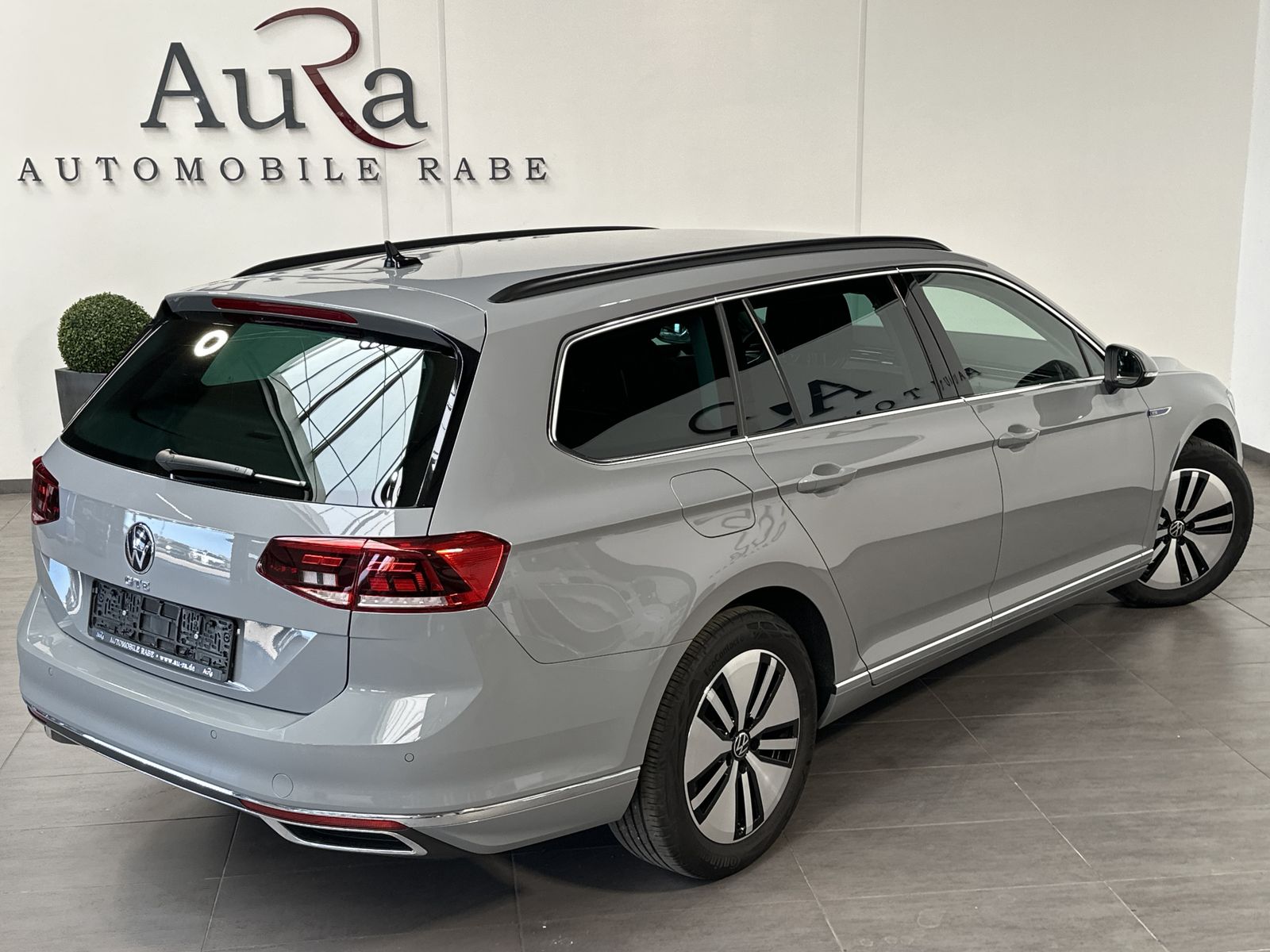 Fahrzeugabbildung Volkswagen Passat Variant 1.4 eHybrid GTE NAV+LED+ACC+AHK