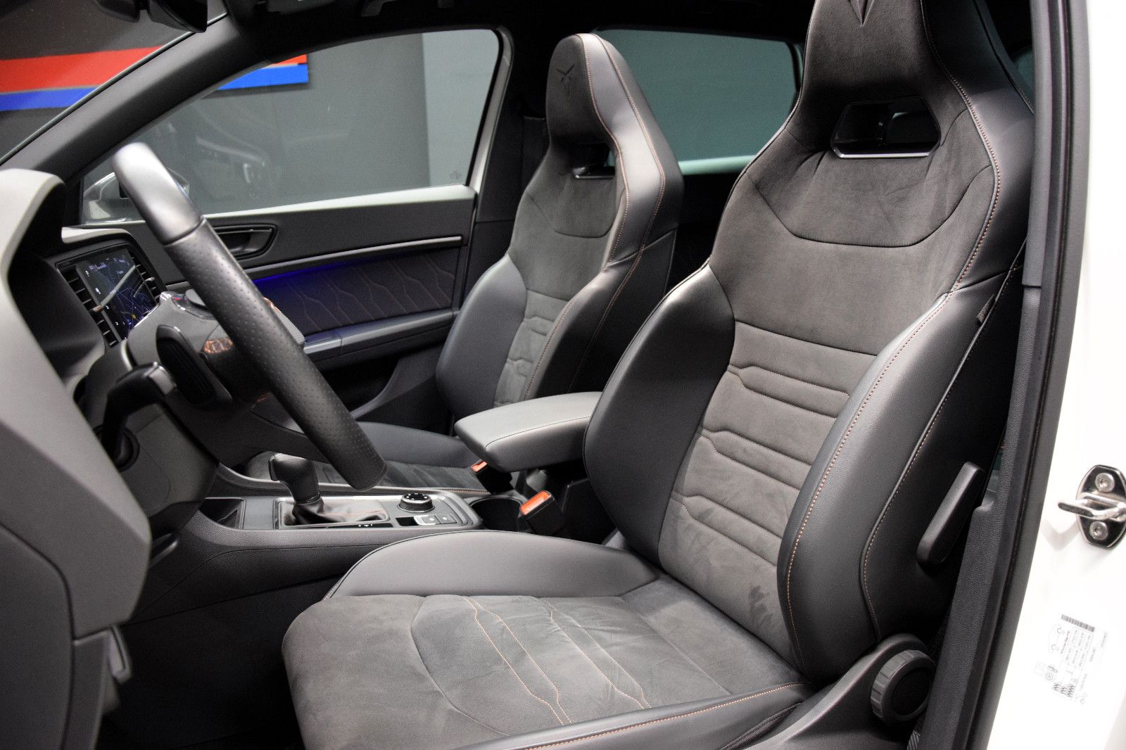 Fahrzeugabbildung CUPRA Ateca 4Drive Pano 360° ACC Schale LED Alcantara