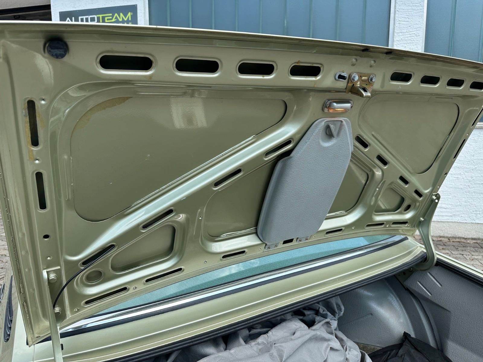 BMW 525 E12 150 CH BVM - TOIT OUVRANT