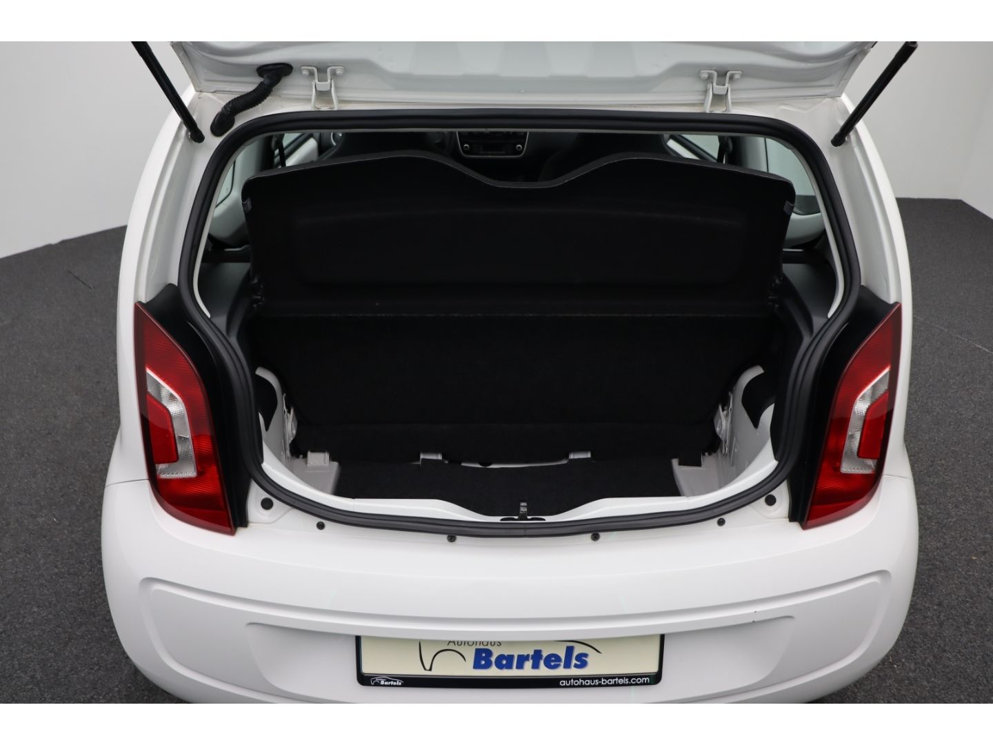 Fahrzeugabbildung Volkswagen up! 1.0 take Klima Cool & Sound Paket