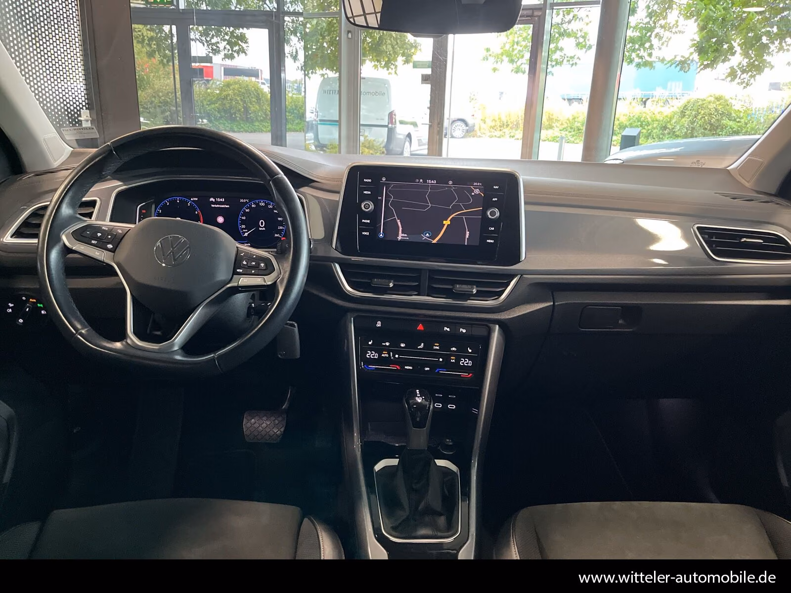 Volkswagen T-Roc 1.5 TSI Style LED/EPH/PANO/NAVI/Sitzheiz., миниатюра 8