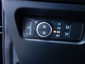 Bild 16 Ford Ranger 3.0 Platinium DOKA ACC B&O
