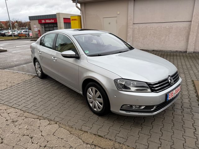 Volkswagen Passat Lim. Comfortline BlueMotion---86.000KM---