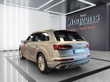 Audi Q7 - 5