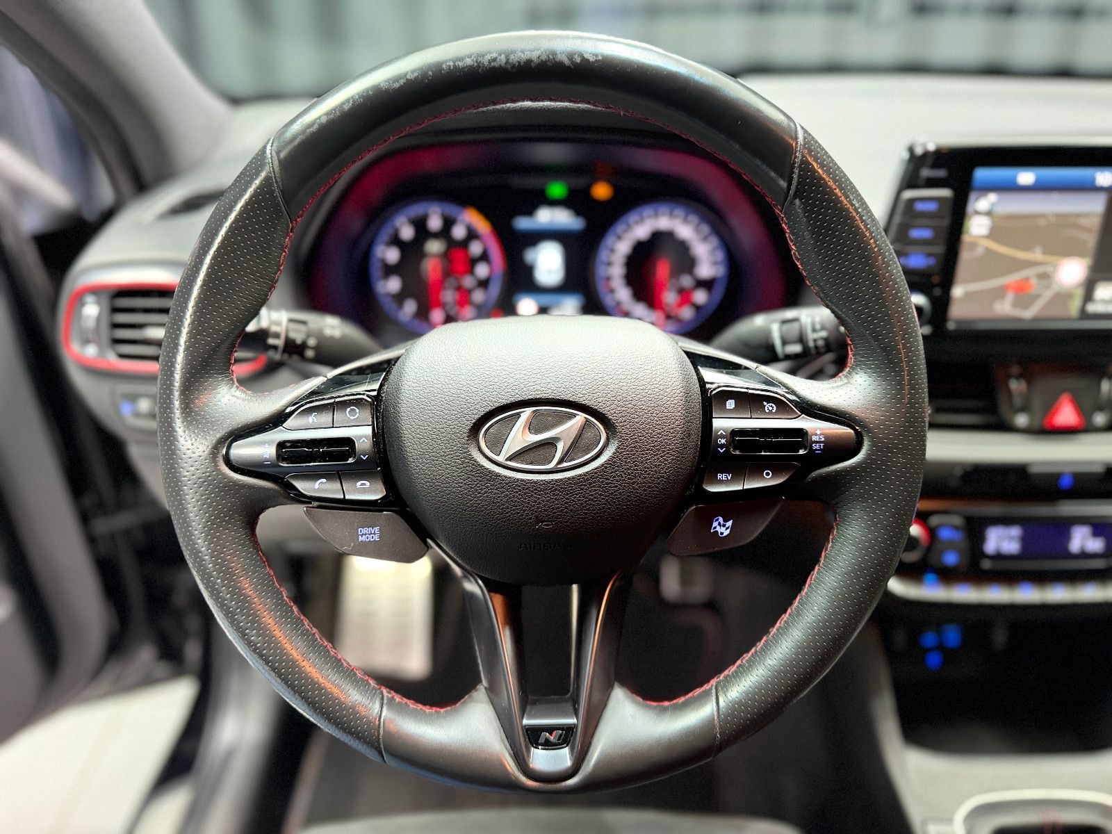 Fahrzeugabbildung Hyundai i30 Fastback N Performance|SCHALTER|PDC|NAVI
