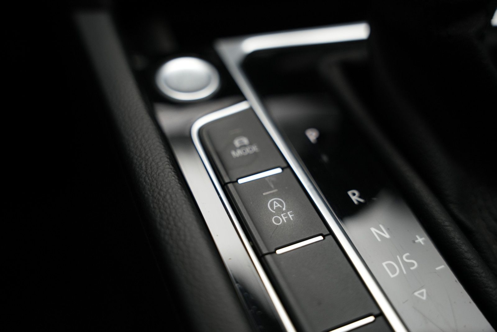 Fahrzeugabbildung Volkswagen Passat Highline *Virtual*Kamera*Start-Stopp*SHZ*