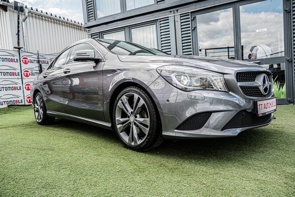 Mercedes-Benz CLA 180