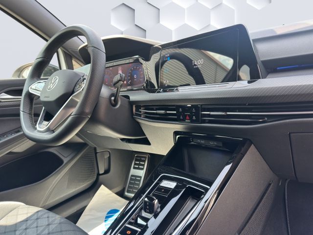 Golf Variant VIII Mildhybrid R-Line 1.5 eTSI DSG