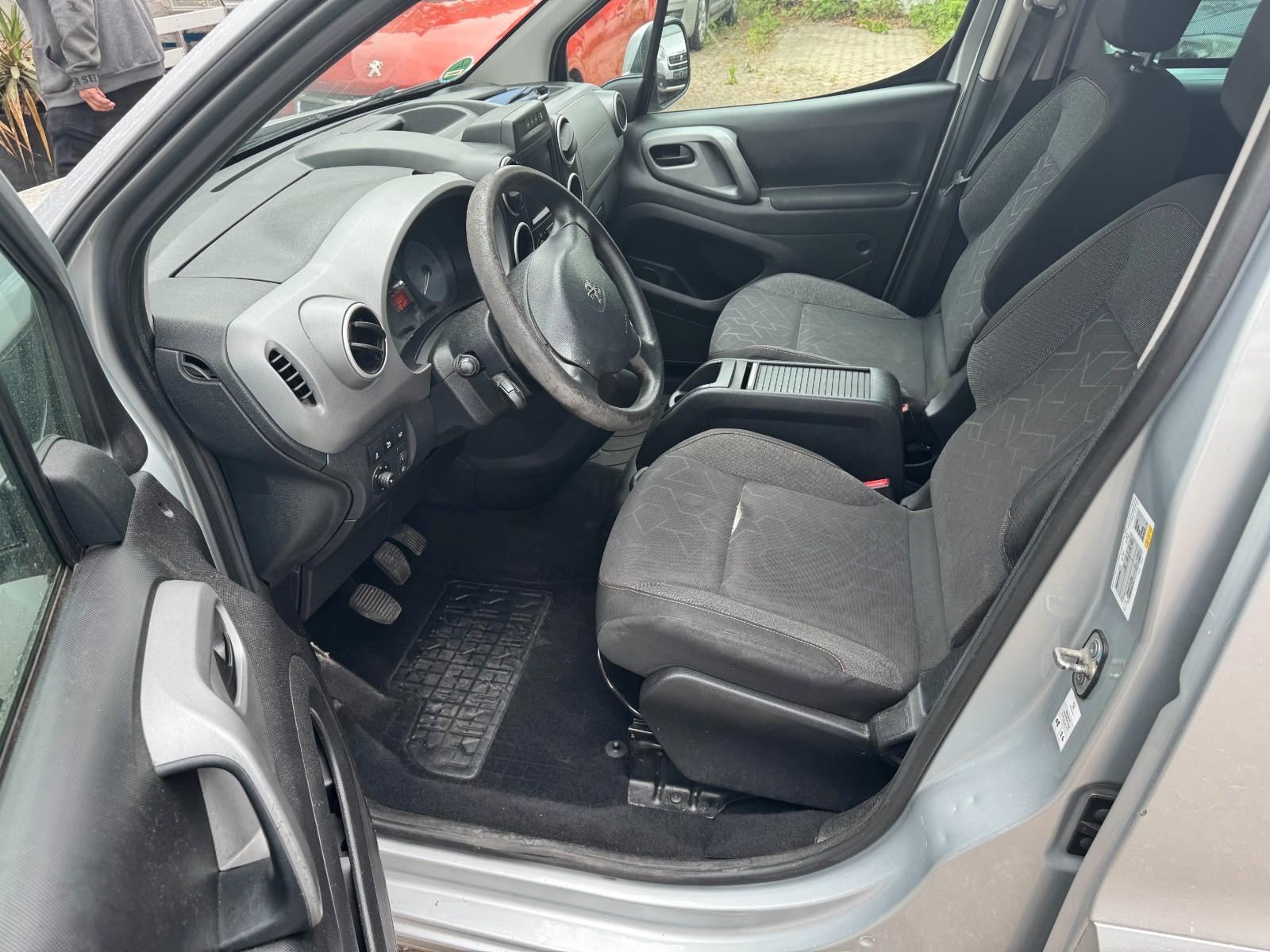 Peugeot Partner Tepee 1.6 HDI 1.Hand  Klima AHK Tempomat