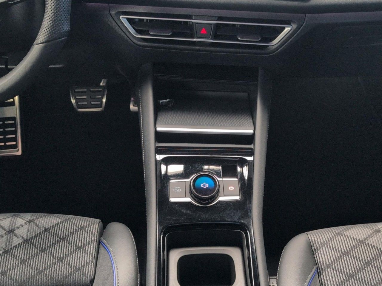 Tiguan R-Line 2.0 TDI 4MOTION DSG Klima Navi