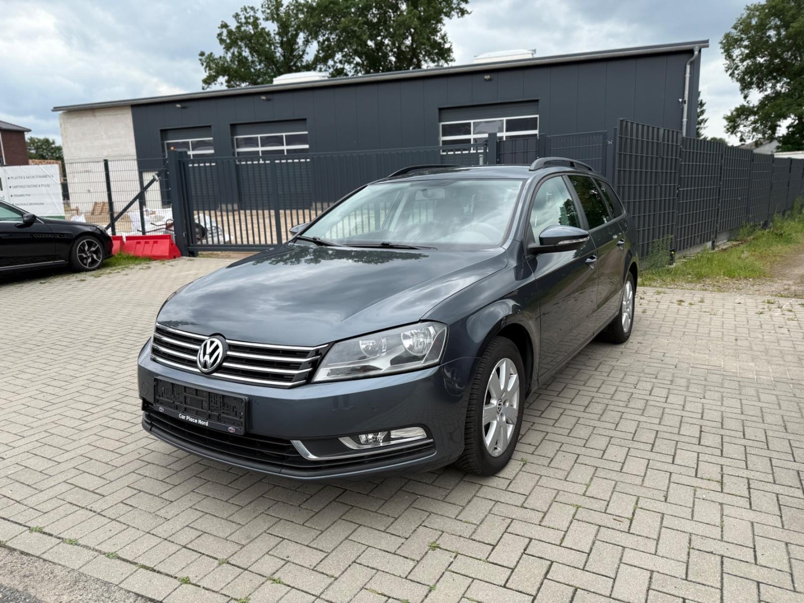 Volkswagen Passat Variant Trendline SHZ/PDC/ANHÄNGERKUPPL.