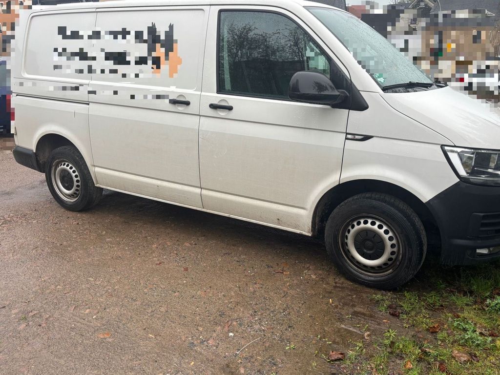 Image of Volkswagen T6 Transporter