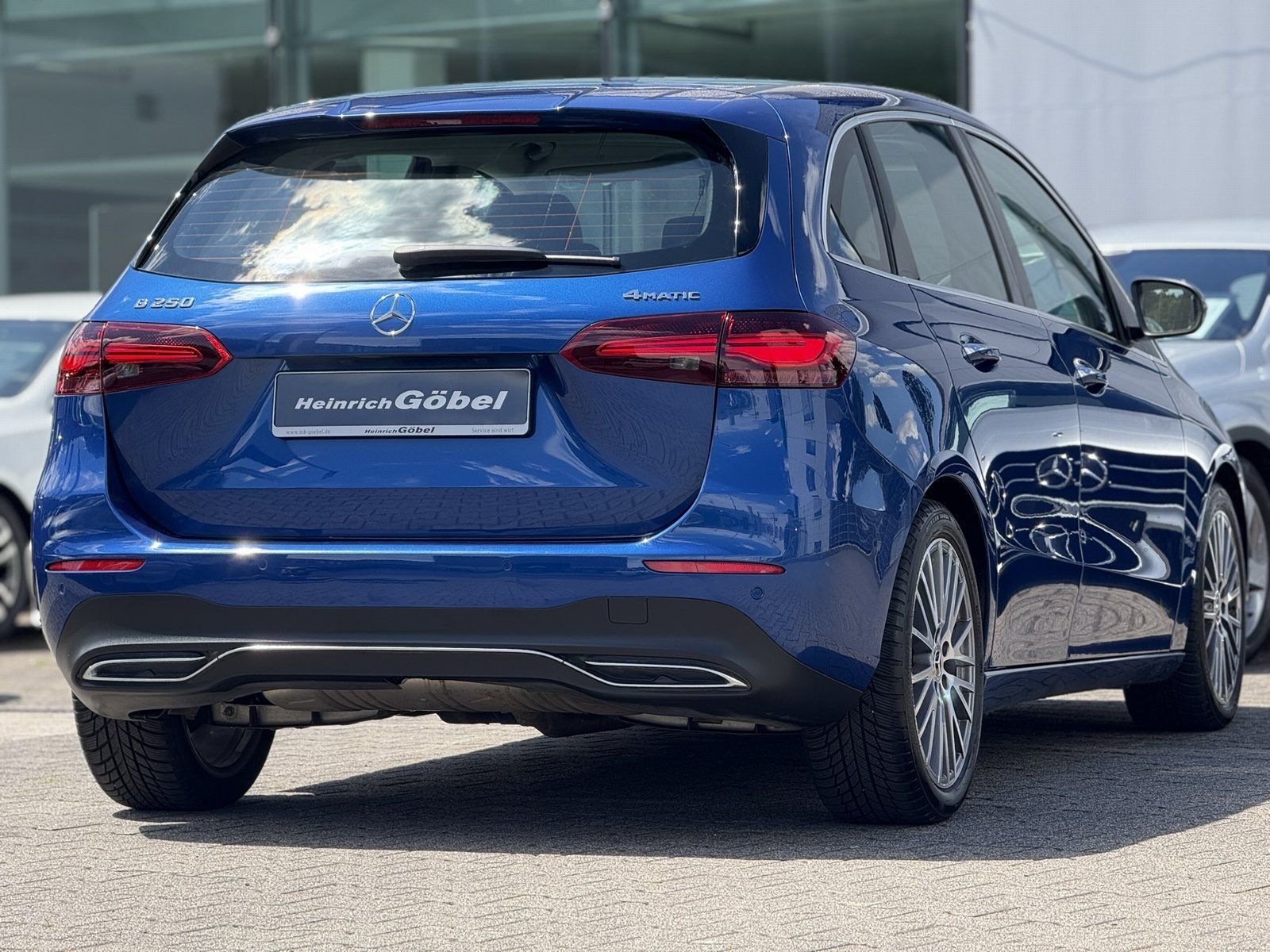 Fahrzeugabbildung Mercedes-Benz B 250 Progressive*4MATIC*TOTWINKEL*AHK*KAMERA*