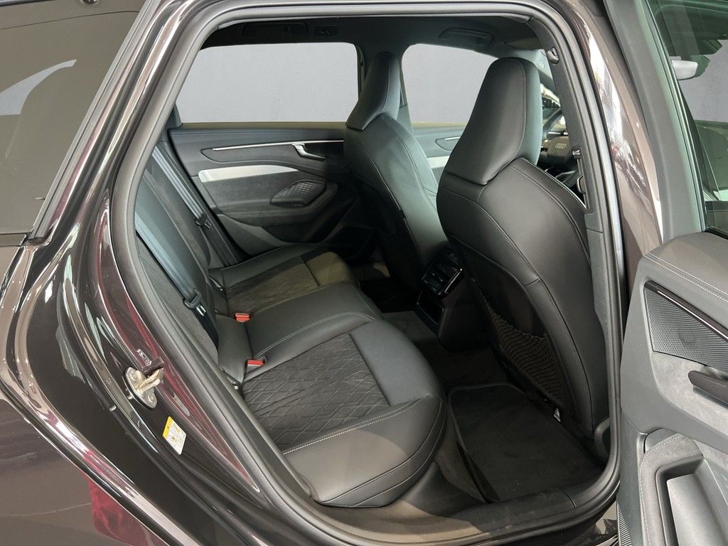 Audi A6 - Bild 12