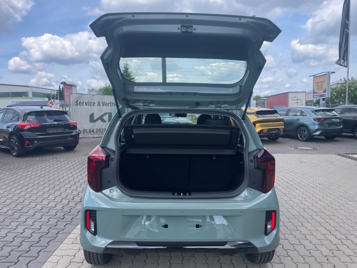 Fahrzeugabbildung Kia Picanto Vision PDC SHZ Navi Klima Lenkradhzg