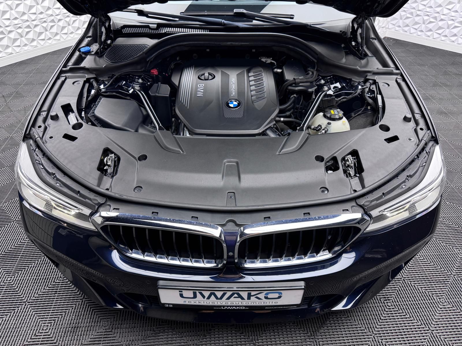 Fahrzeugabbildung BMW XDR/M-PAKET/AKTIVLENK/NIGHTV/ACC/H&K/LUFT/PANO