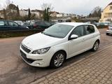 Peugeot 308 Access 82 VTi - Peugeot 308: Access