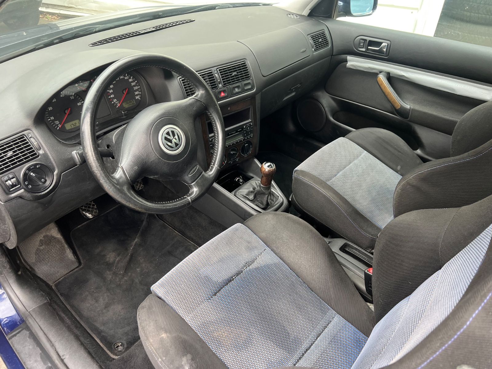 Fahrzeugabbildung Volkswagen Golf 1.8T GTI *2.HAND*RENTNER*