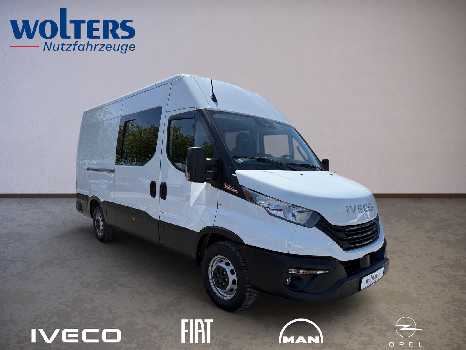 Fahrzeugabbildung Iveco Daily 35S18HA8 CRV/P Multicab