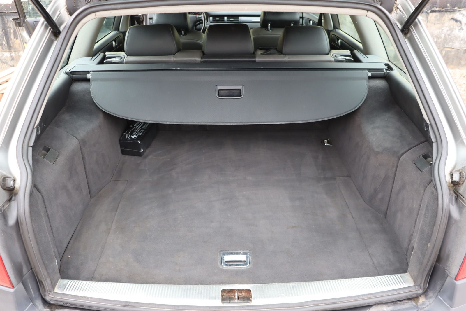 Fahrzeugabbildung Audi A6 Allroad 2.5 TDI quattro Tiptronic * Xenon