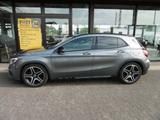 Mercedes-Benz GLA 200,AMG Line,Automatik,NAVI,49000 KM,19Zoll - Mercedes-Benz GLA 200: Limousine