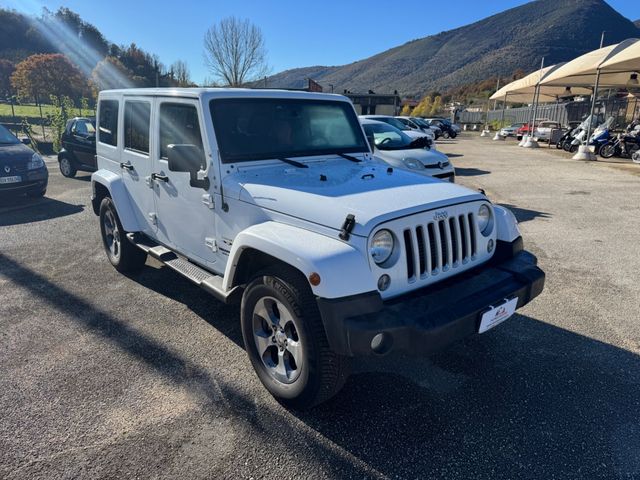 Jeep Wrangler Unlimited 2.8 CRD DPF Sahara Auto