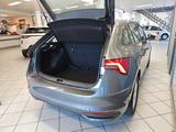Skoda Scala Selection AHK,Sitzhzg,LED,Kamera,Klima,LED - mit Benzin-Antrieb: Stoff, Limousine