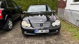 Mercedes-Benz C 230 - Mercedes-Benz C 230 mit Panoramadach